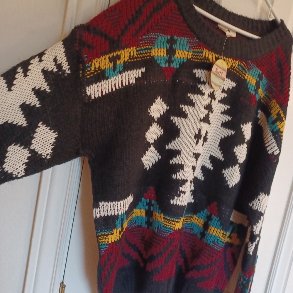 Aztec Sweater - Picture 2 of 7